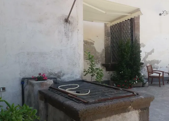 La Corte Di Aci Acireale