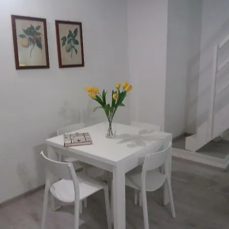 Apartment La Corte Di Aci