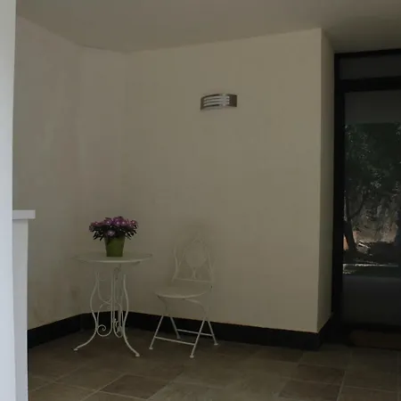 La Corte Di Aci Apartment
