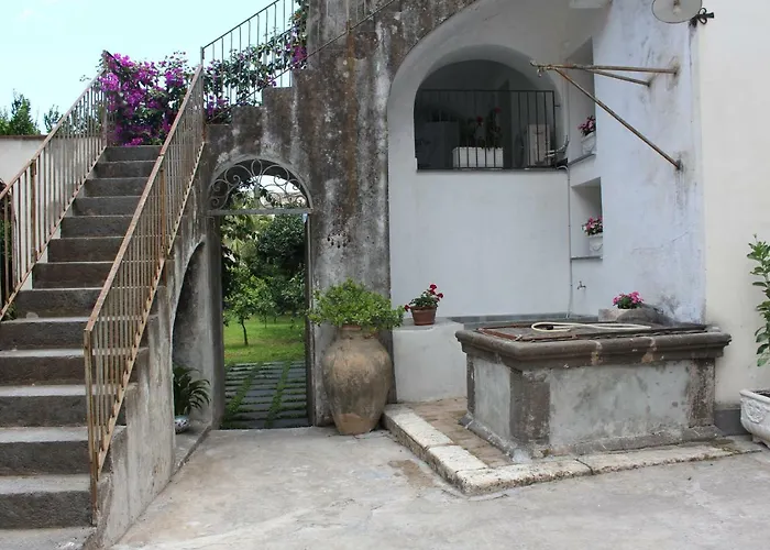 La Corte Di Aci Apartment