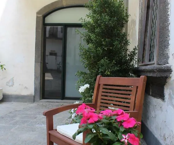 La Corte Di Aci Apartman Acireale
