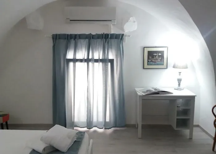 La Corte Di Aci Apartment *