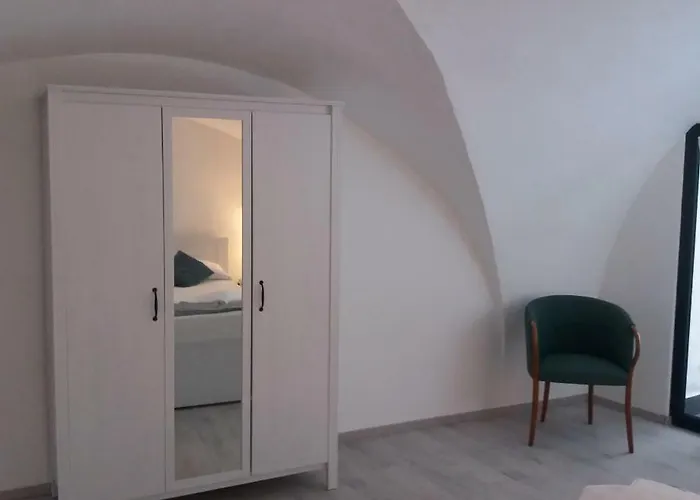 La Corte Di Aci Acireale