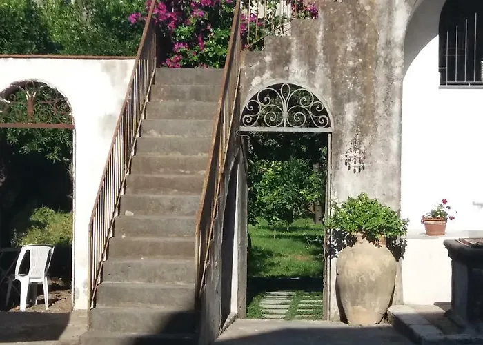 La Corte Di Aci * Acireale