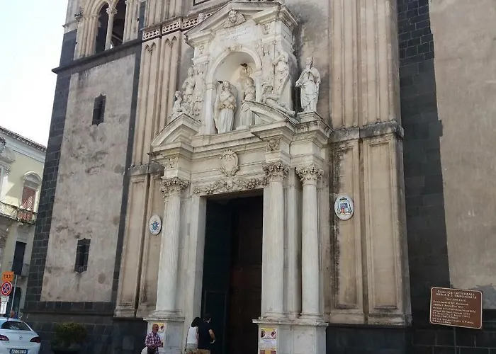 La Corte Di Aci